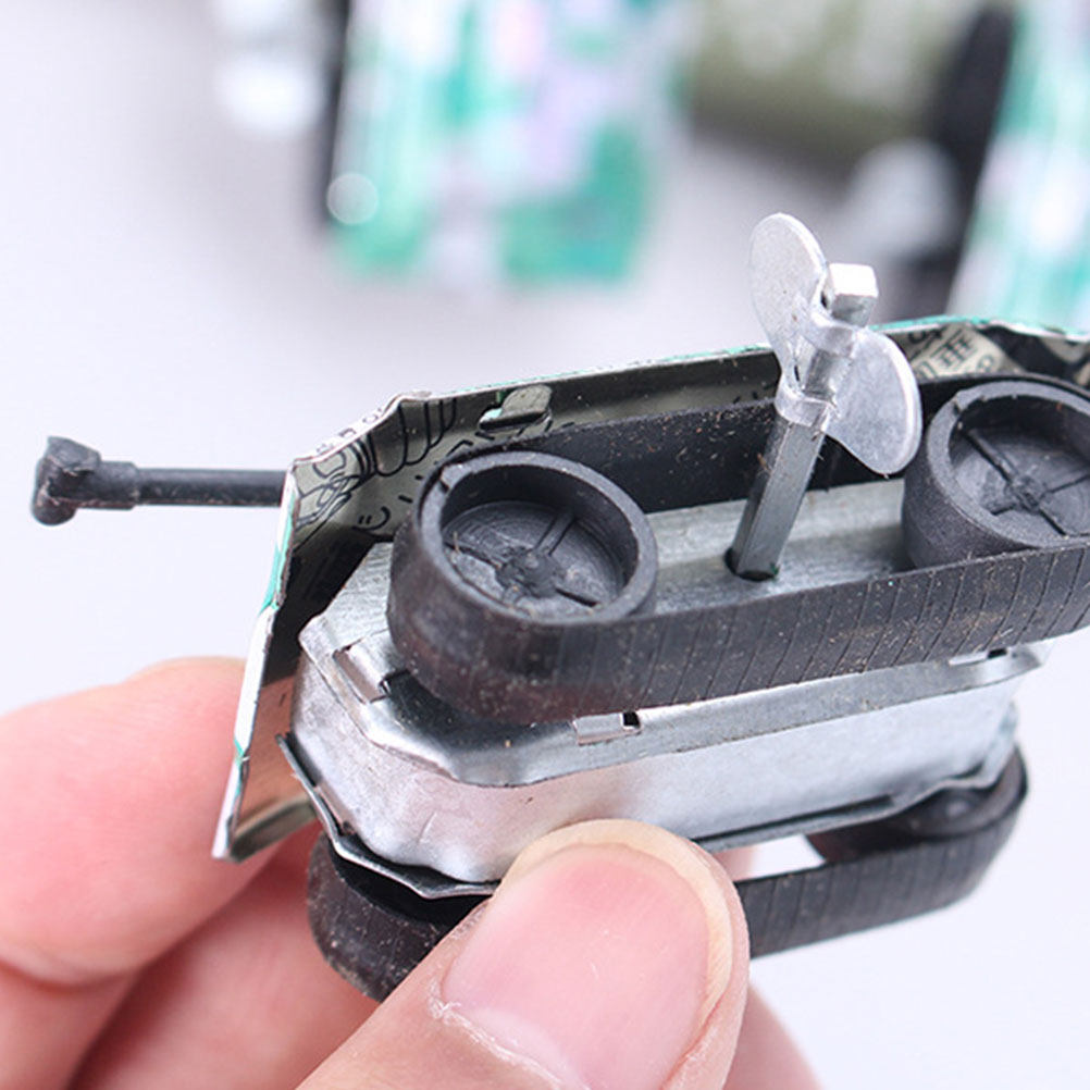 Kids Education Fun - 5Pcs Retro Iron Mini Clockwork Tank